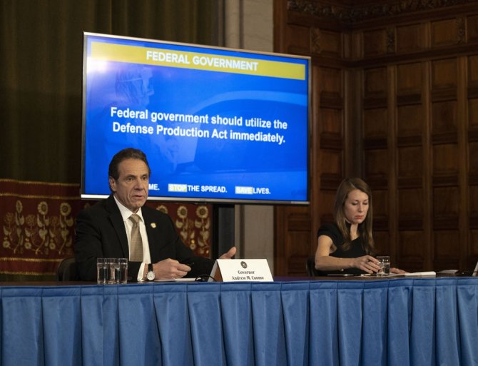 Korona Virüs’ün Tırmandığı New York’ta 4 Askeri Hastane Kuruluyor