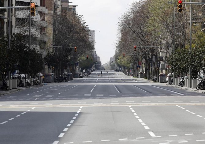 İspanya’da 410 Kişi Daha Hayatını Kaybetti