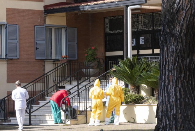 İtalya’da Korona Virüs Nedeniyle Ölü Sayısı 6 Bin 820’ye Ulaştı