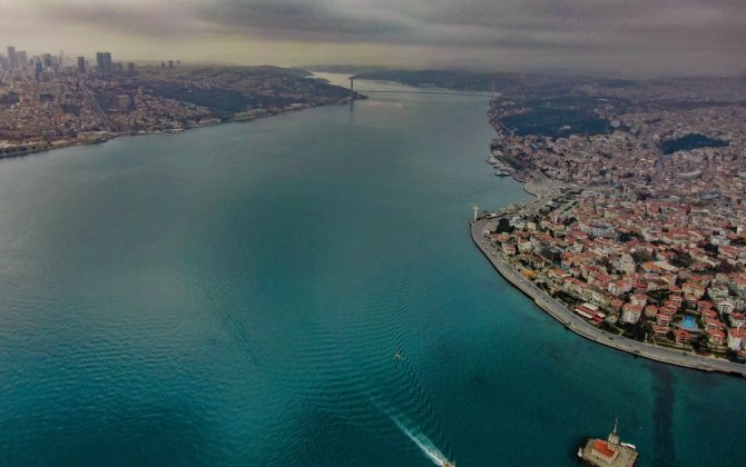 İstanbul Boğazı Sessizliğe Büründü