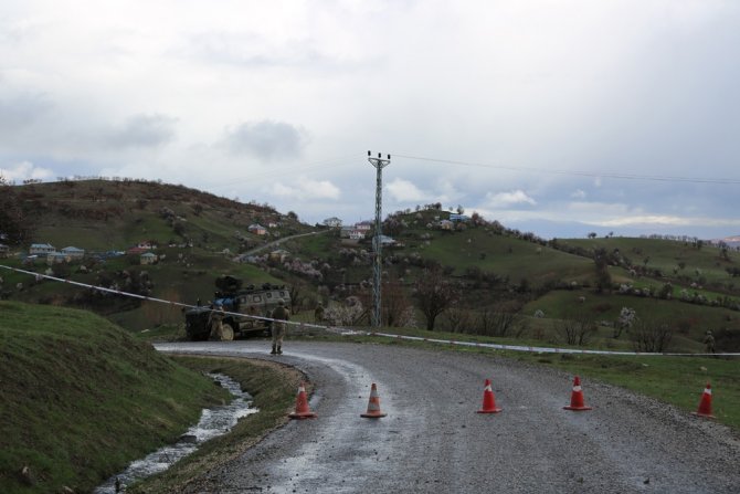 Tunceli’de Karantina Altına Alınan Köyde Giriş Çıkışlar Kapatıldı