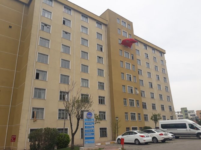 Mısır’dan Gelen Türkler Fatih Sultan Mehmet Öğrenci Yurdu’na Yerleştirildi