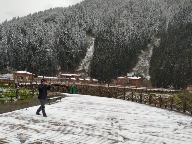 Uzungöl Beyaza Büründü