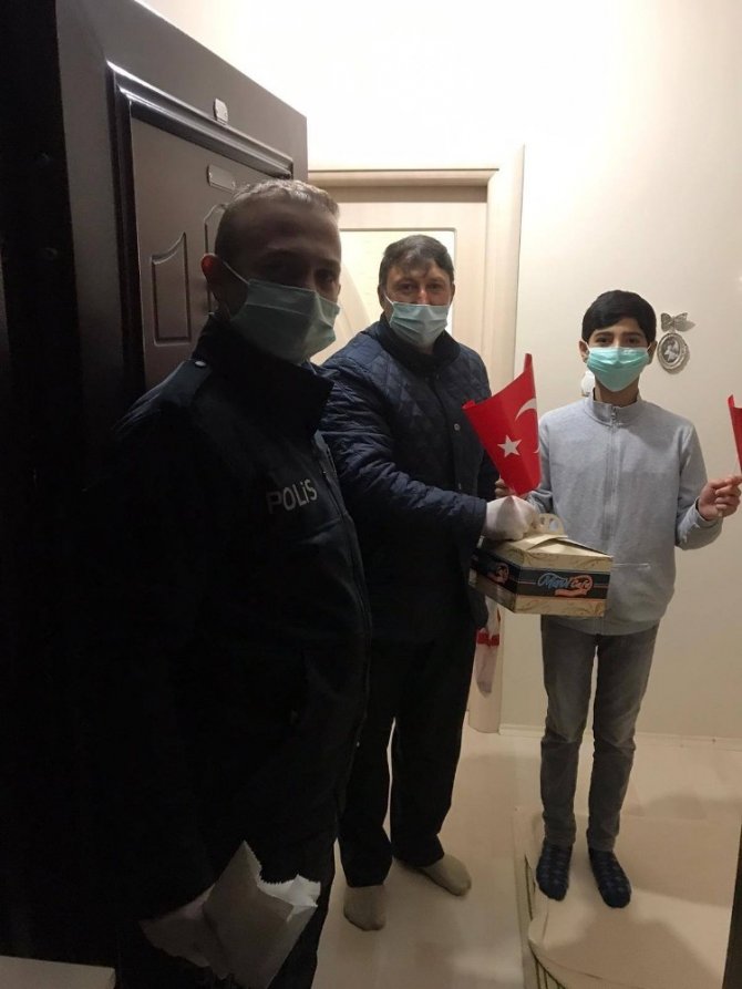 Gümüşhane’de Çocuklara 23 Nisan Sürprizi