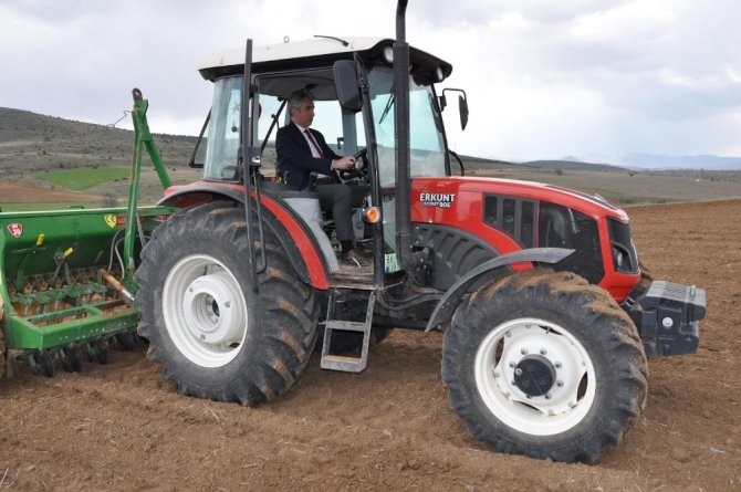 Gümüşhane’de Üreticilere 160 Ton Yem Bitkisi Tohumu Dağıtıldı