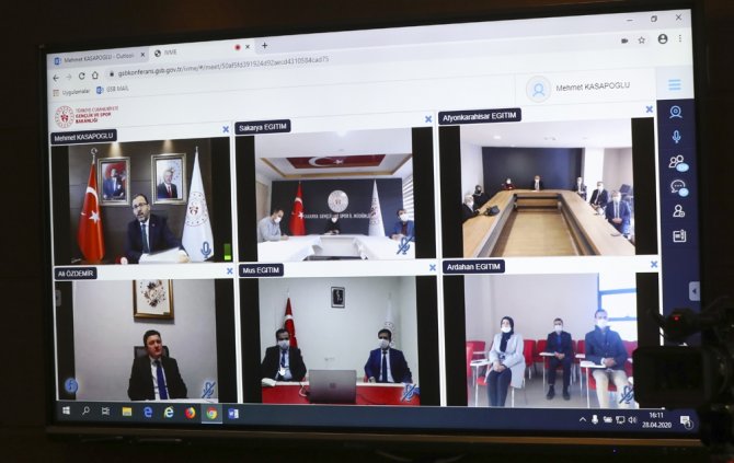 Gençlik Ve Spor Bakanı Kasapoğlu, Yurt Müdürleriyle Görüştü