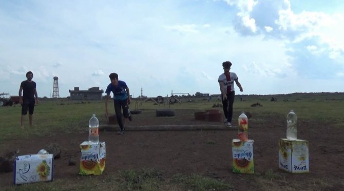 Derikli Gençler Survivor Parkuru Kurup Yarıştı