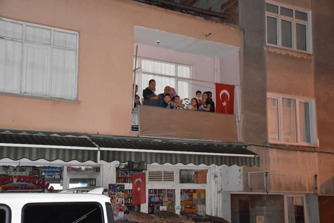 156 Yıldır Sahura Bando Şarkıları İle Uyanıyorlar
