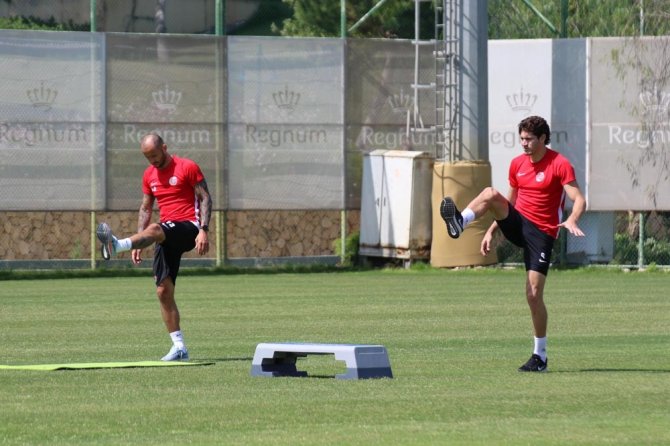 Antalyaspor Çift Antrenman Yapacak