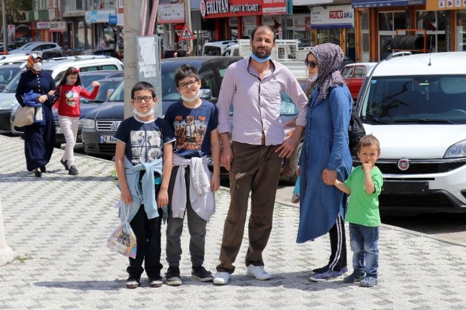 Gümüşhane Sokakları 39 Gün Sonra Çocuk Sesleriyle Şenlendi