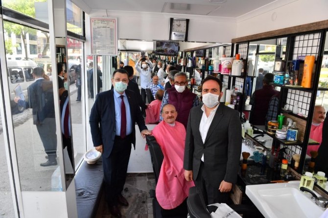 Ortahisar’dan Berber Ve Kuaförlere Sağlık Desteği