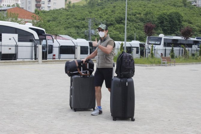 Karantina Süreleri Tamamlanan 157 Kişi Memleketlerine Gönderildi