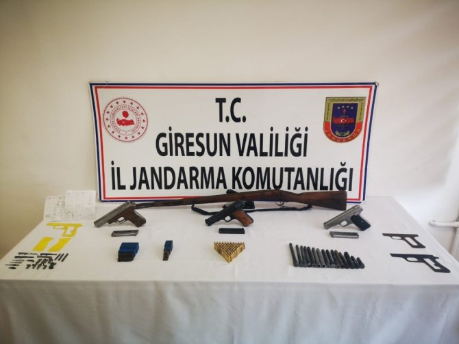 Giresun’da Silah Kaçakçılarına Baskın