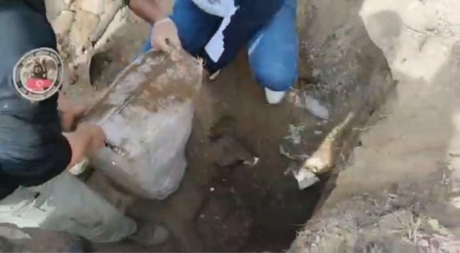 Van’da Toprağa Gömülü 248 Kilo Eroin Ele Geçirildi
