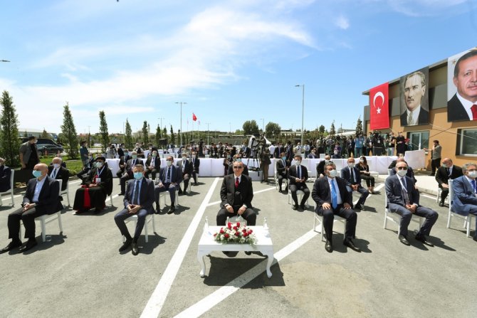 Cumhurbaşkanı Erdoğan: “Türkiye’nin İhtiyacı Kavga Değil Eser Siyasetidir”