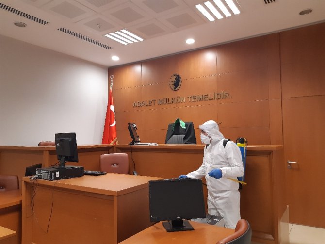 İstanbul Adalet Sarayı’ndaki Korona Virüs Önlemleri Görüntülendi