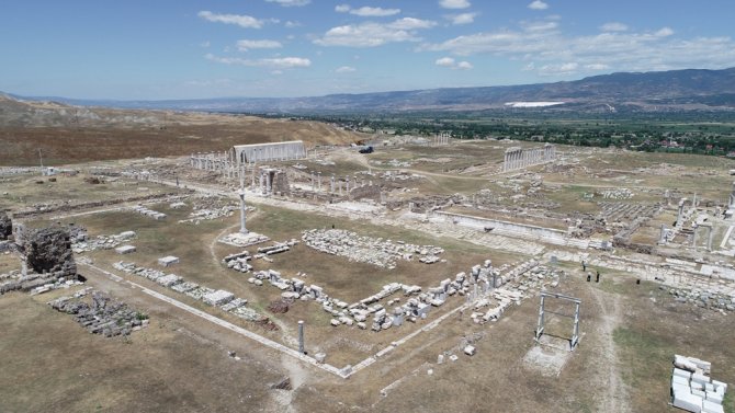 Korona Virüs Süreci Turizm Ve Bağlantılı Sektörleri Yüzde 60 Oranında Olumsuz Etkiledi