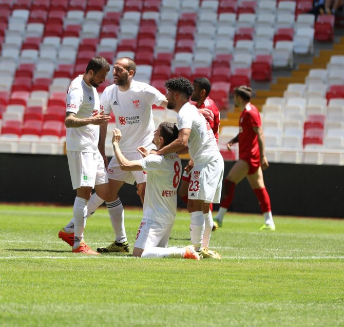 Sivasspor Hazırlık Maçı Yaptı