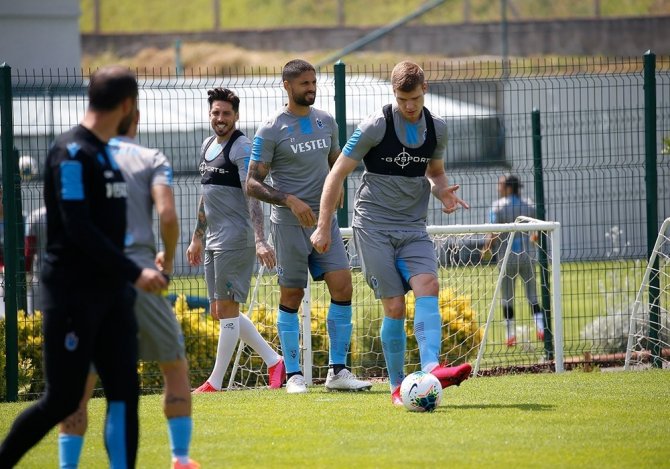 Trabzonspor Göztepe Maçı Hazırlıklarını Sürdürdü