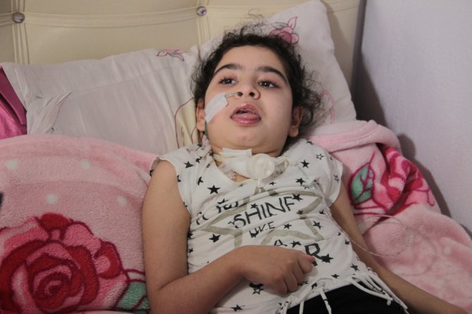 Leigh Hastası İrem Naz Çare Arıyor