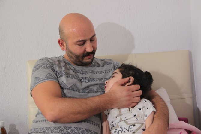 Leigh Hastası İrem Naz Çare Arıyor