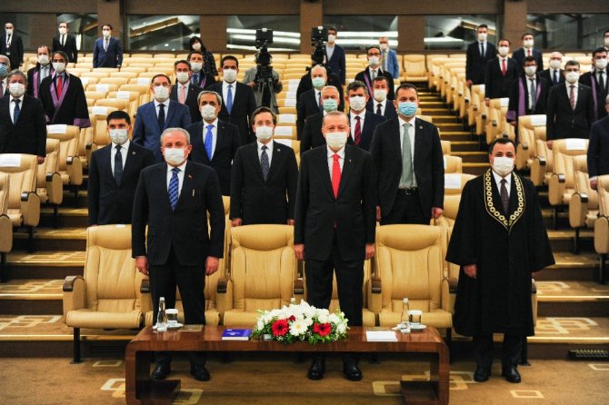 Aym Başkanı Arslan: “Irkçılık Salgından Daha Tehlikeli”