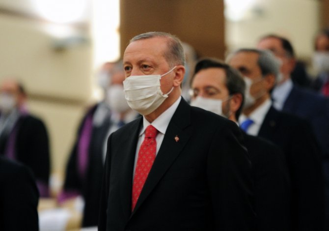 Aym Başkanı Arslan: “Irkçılık Salgından Daha Tehlikeli”
