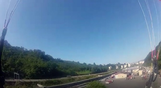 Sis Dağı’ndan Yamaç Paraşütüyle 45 Km Mesafedeki Beşikdüzü İlçesine Uçtu