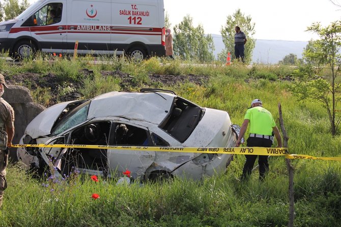 Feci Kaza: 2 Ölü, 2 Yaralı