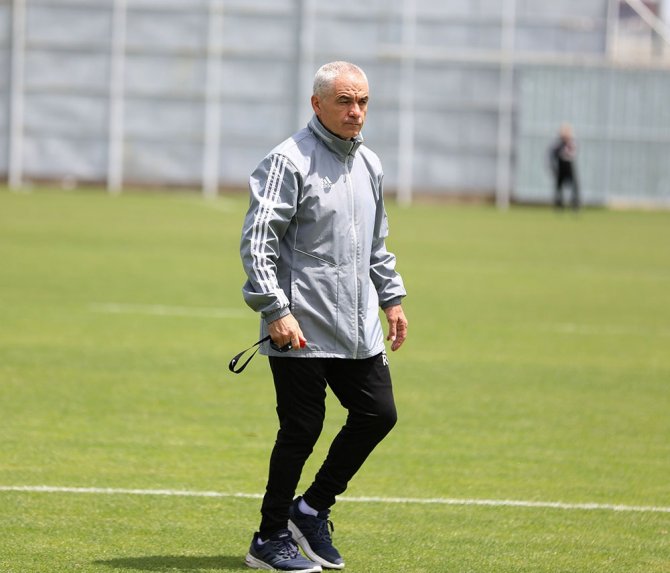 Sivasspor’da Denizlispor Mesaisi Sürüyor