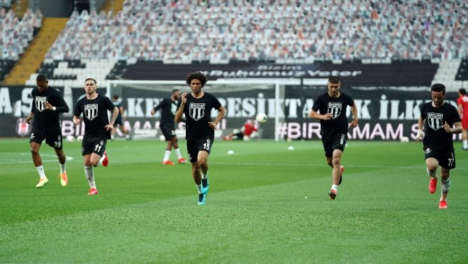 Süper Lig: Beşiktaş: 0 - Antalyaspor: 1 (Maç Devam Ediyor)