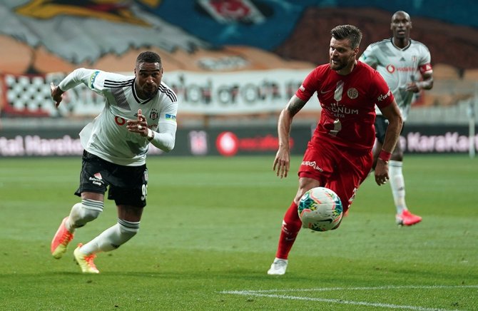 Beşiktaş’ta Gidecekler Netleşiyor