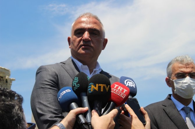 Bakan Ersoy’dan Kemeraltı Ve Agora Müjdesi