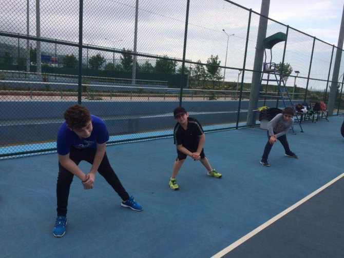 Normalleşme Süreci İle Birlikte Spor Salonları Yeniden Şenlenmeye Başladı