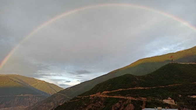 Artvin’de Gökkuşağının Eşsiz Manzarası