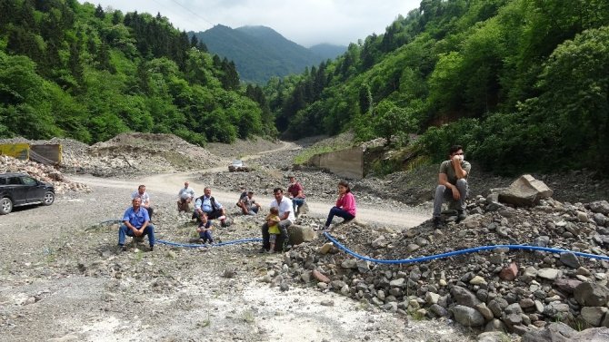 8 Kişinin Hayatını Kaybettiği, 2 Kişinin Kaybolduğu Sel Felaketini 12 Kişi İle Andılar