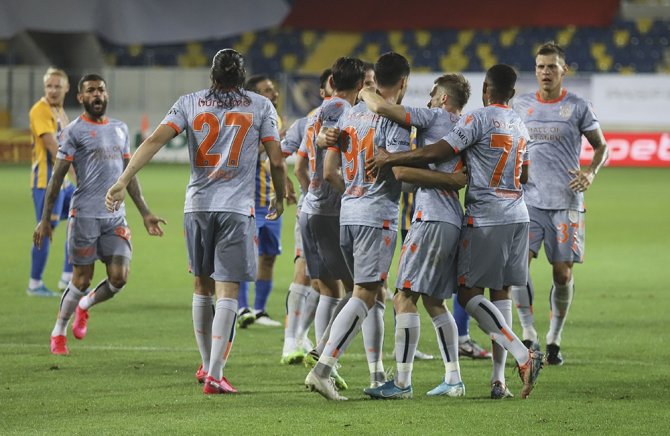 Medipol Başakşehir Fk Deplasmanda Mke Ankaragücü’nü 2-1 Mağlup Etti