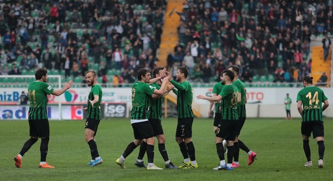 Akhisarspor’da 12 Kişinin Test Sonucu Pozitif