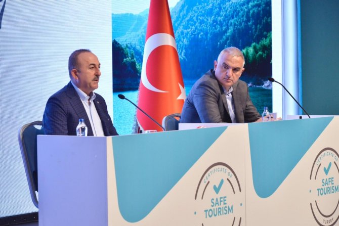 Bakan Çavuşoğlu Ve Bakan Ersoy, Turizmi Değerlendirdi