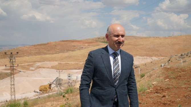 Bakan Karaismailoğlu Siirt’te Yol Çalışmalarını İnceledi