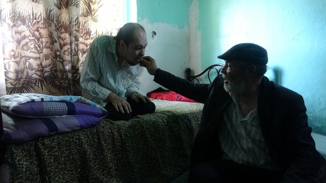 35 Yıldır Tek Başına Umut’u Kucaklıyor