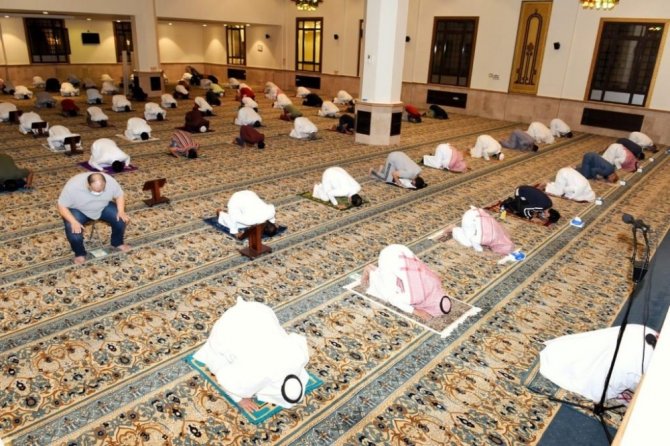 Mekke’de 3 Ay Sonra İlk Namaz Kılındı