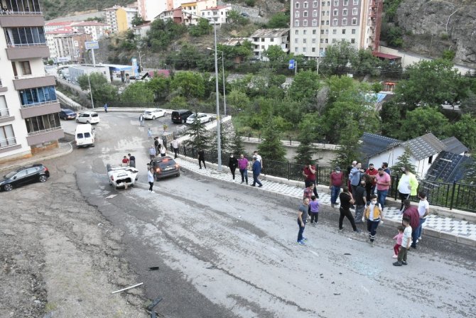 El Frenini Çekmeyi Unutunca