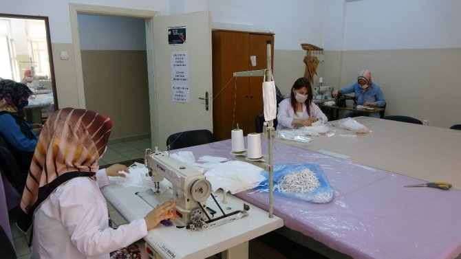 Trabzon’da Tıbbi Maske Seferberliği Sürüyor