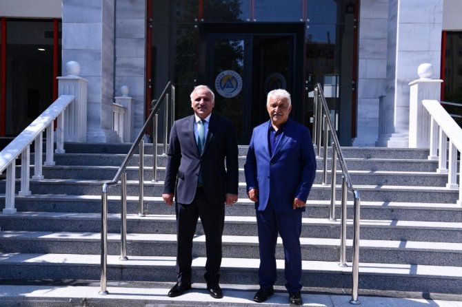 Başkan Zorluoğlu’ndan Avrasya Üniversitesi’ne Ziyaret