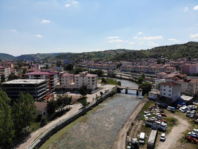 Bu ’Çay’ Tersine Akıyor