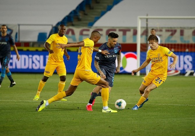 Süper Lig: Trabzonspor:1 - Mke Ankaragücü:1 (Maç Sonucu)