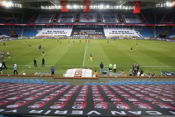 Süper Lig: Trabzonspor: 1- Mke Ankaragücü:0 (Maç Devam Ediyor)