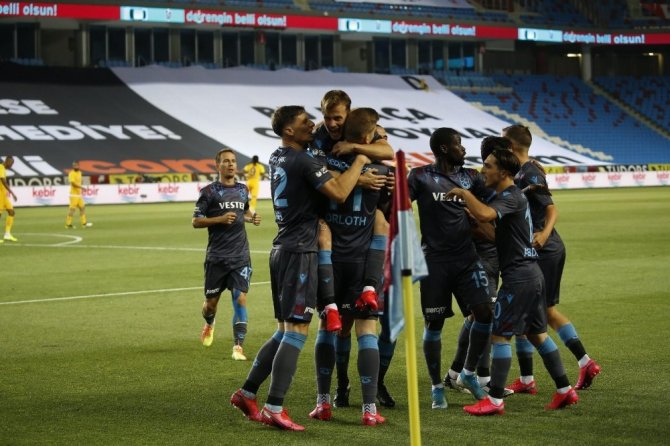 Süper Lig: Trabzonspor: 1- Mke Ankaragücü:0 (Maç Devam Ediyor)