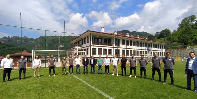 Hekimoğlu Trabzon Fk, Mustafa Alper Avcı’nın Sözleşmesini İki Yıl Daha Uzattı